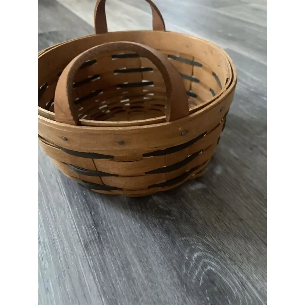 Longaberger 2000 Casserole Round Basket All-American Collection Leather Handles